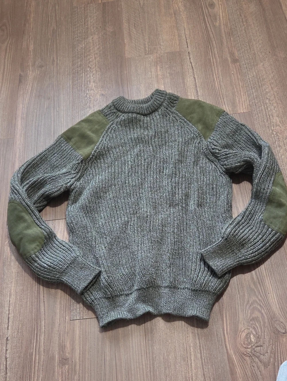 Men's Niffi Olive Ribbed Crewneck Sweater with Elbow Patches